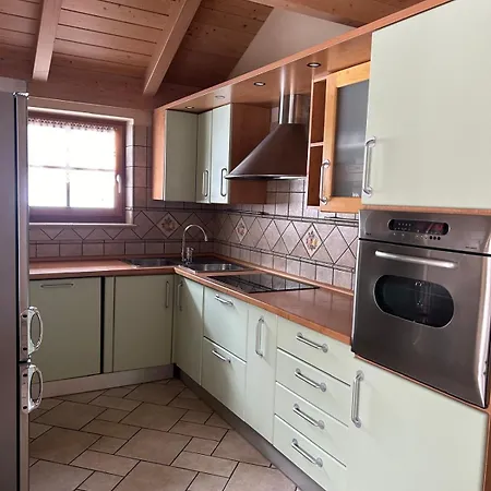Champagne Apartament